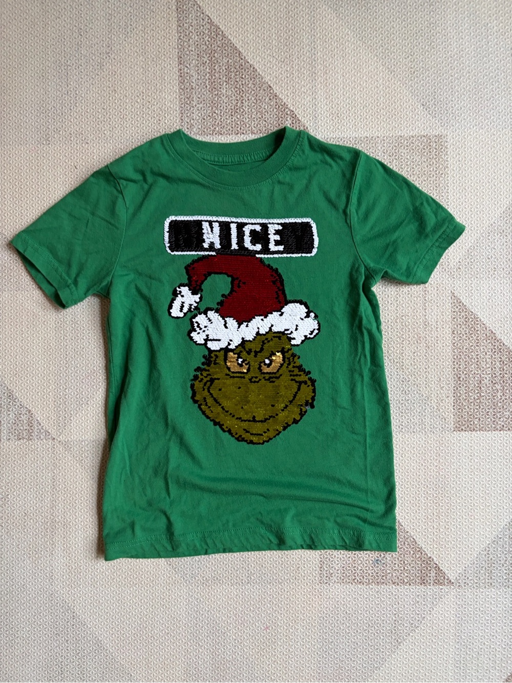 Grinch Nice/Naughty Flip Sequin Shirt (S)